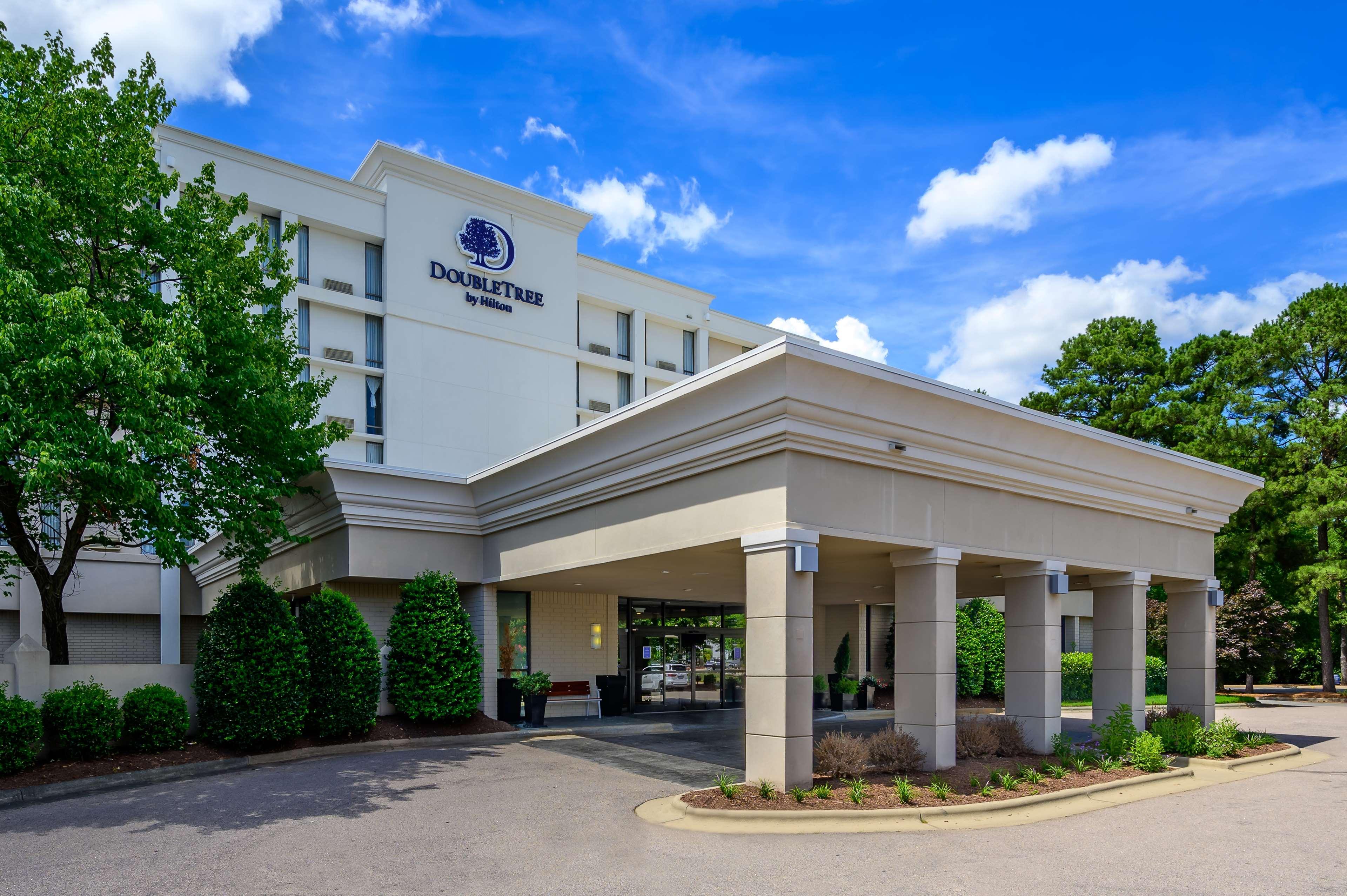 Doubletree By Hilton Raleigh Midtown, Nc Hotel Exterior photo