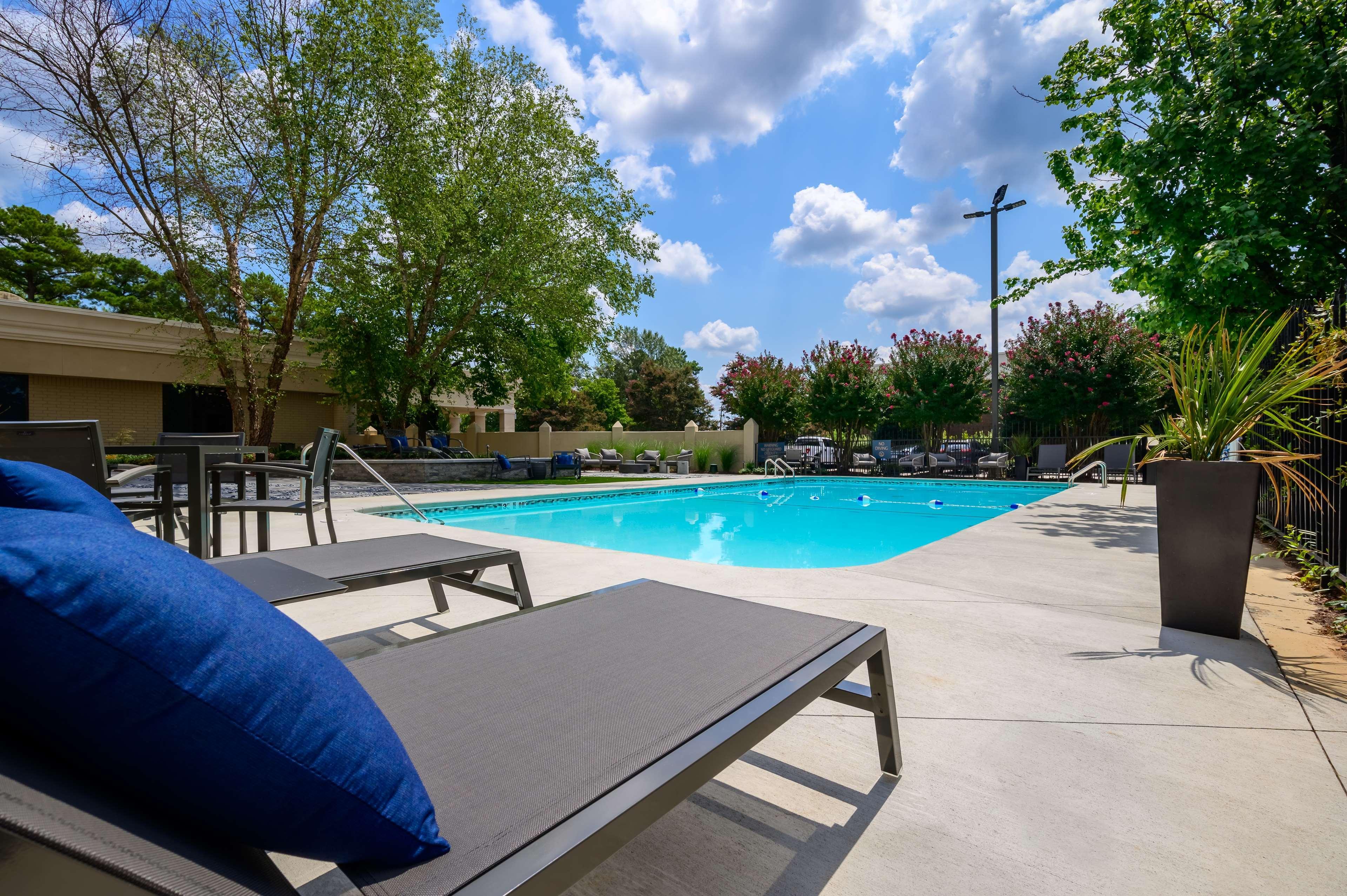 Doubletree By Hilton Raleigh Midtown, Nc Hotel Exterior photo