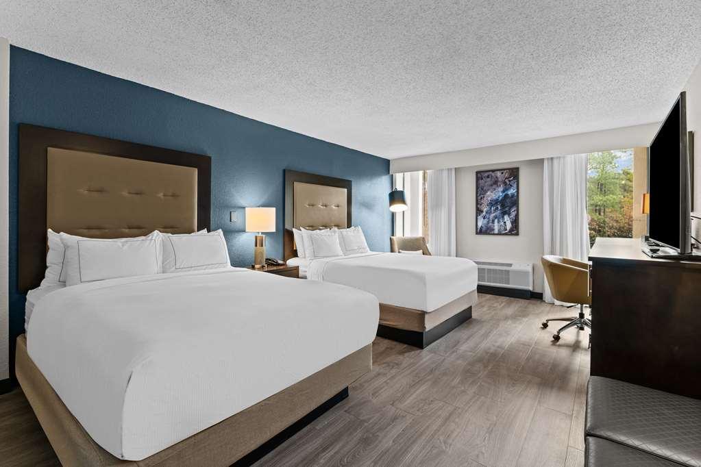 Doubletree By Hilton Raleigh Midtown, Nc Hotel Room photo